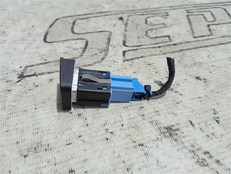 Кнопка давления в шинах Volkswagen Passat 2008 B6