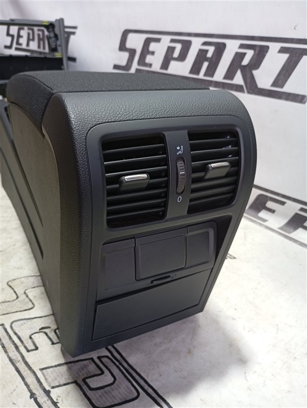 Подлокотник Volkswagen Passat 2008 B6