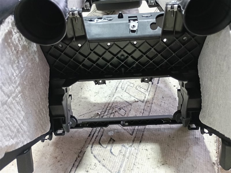 Подлокотник Volkswagen Passat 2008 B6