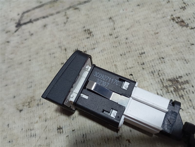 Кнопка ESP Volkswagen Passat 2008 B6