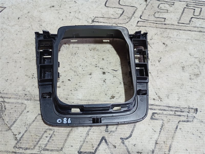 Накладка кулисы КПП Volkswagen Passat 2008 B6