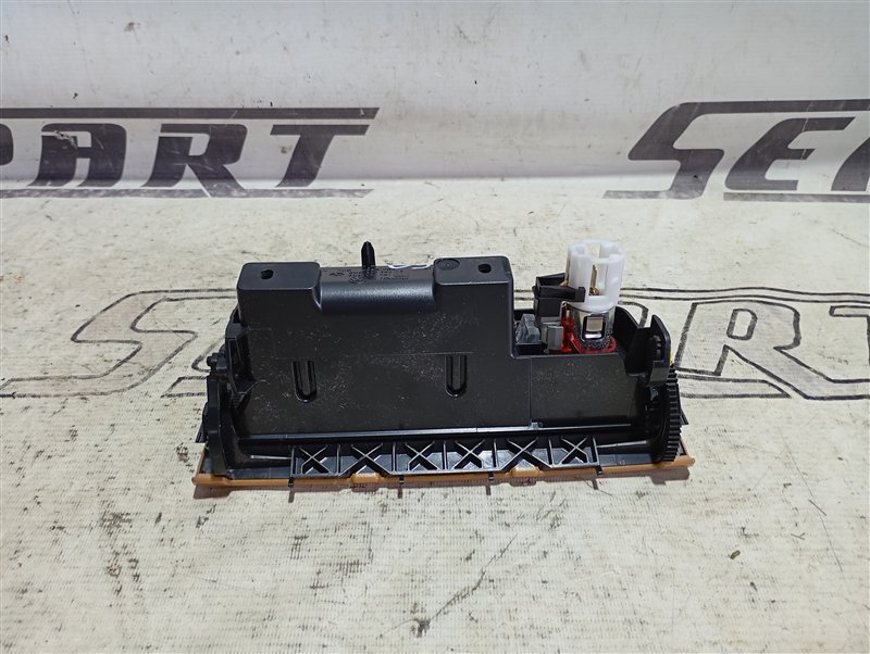 Пепельница Volkswagen Passat 2006 B6