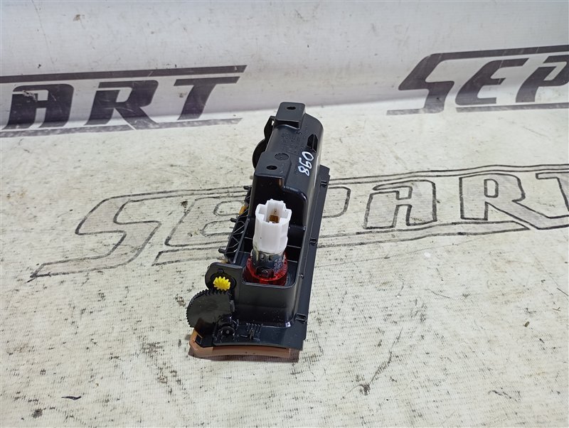 Пепельница Volkswagen Passat 2006 B6