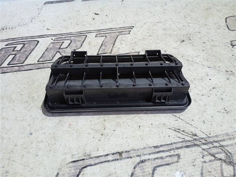 Решетка вентиляционная Volkswagen Passat 2012 B7