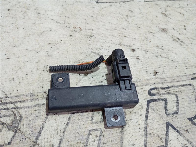 Антенна бесключевого доступа Volkswagen Touareg 2008