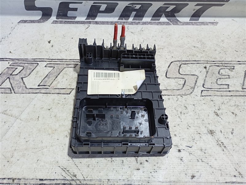 Блок предохранителей Volkswagen Tiguan 2012 5N