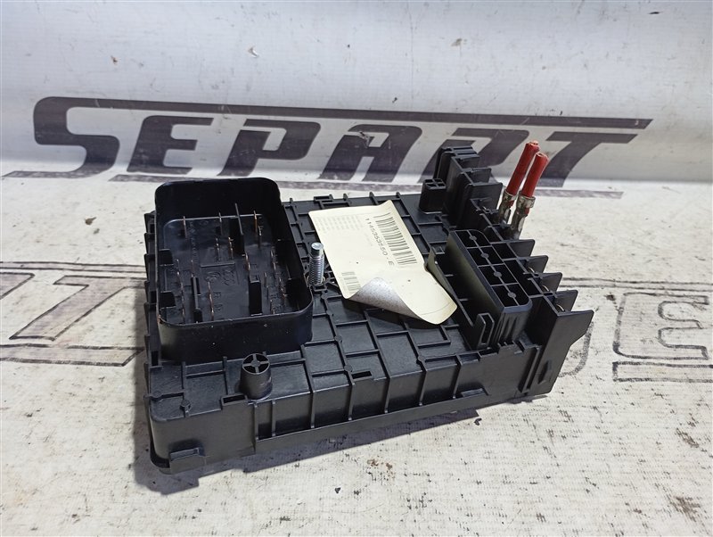 Блок предохранителей Volkswagen Tiguan 2012 5N