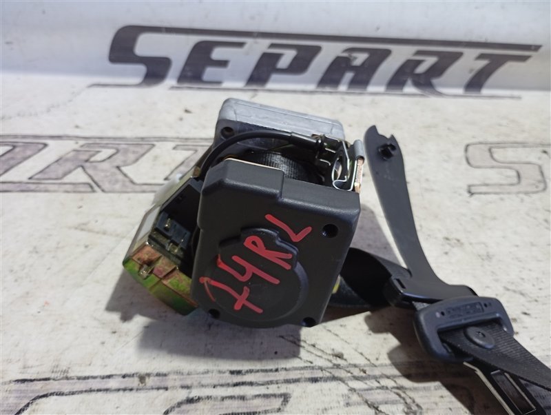 Ремень безопасности Volkswagen Passat 2002 B5