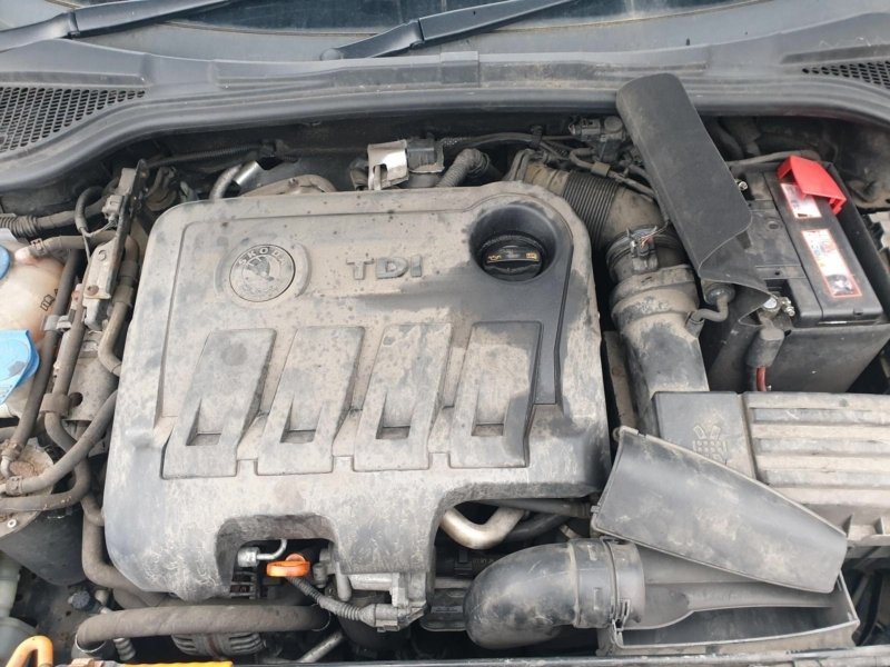 Skoda Yeti 2.0 TDI CFHF 2011 Skoda YETI 2011 5L