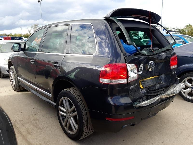 Volkswagen Touareg 3.0 TDI BKS 2006 Volkswagen Touareg 2006 GP