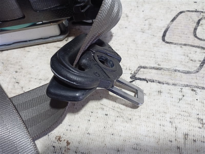 Ремни безопасности Audi Q5 2013 8R