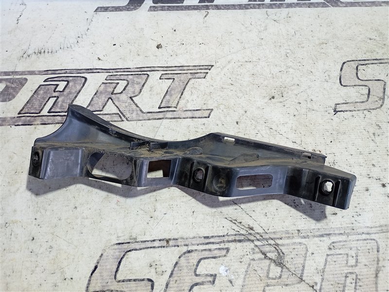 Кронштейн бампера Volkswagen Passat 2006 B6