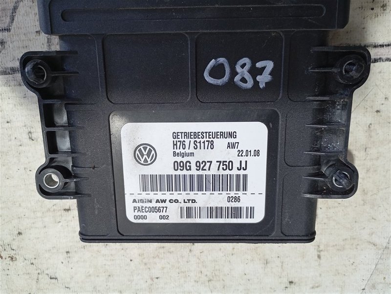 Блок управления АКПП Volkswagen Passat 2008 B6