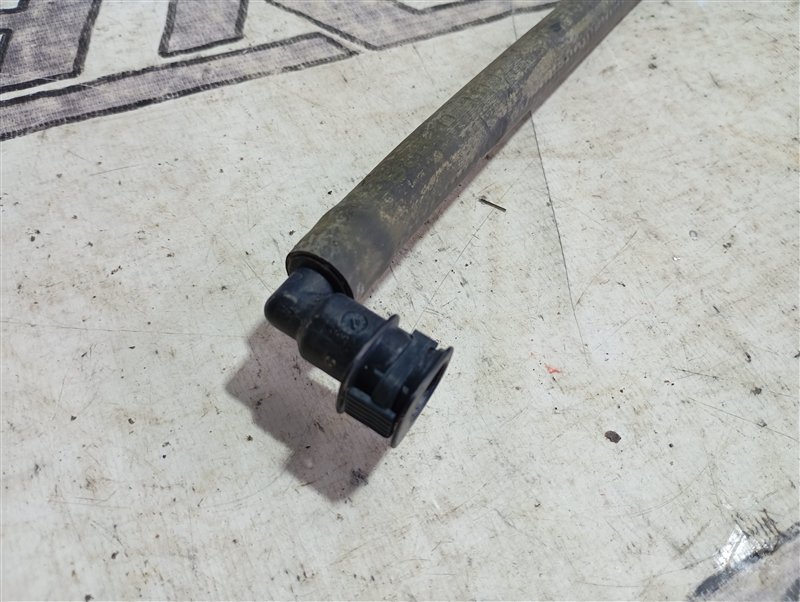 Шланг омывателя фар Volkswagen Passat 2008 B6