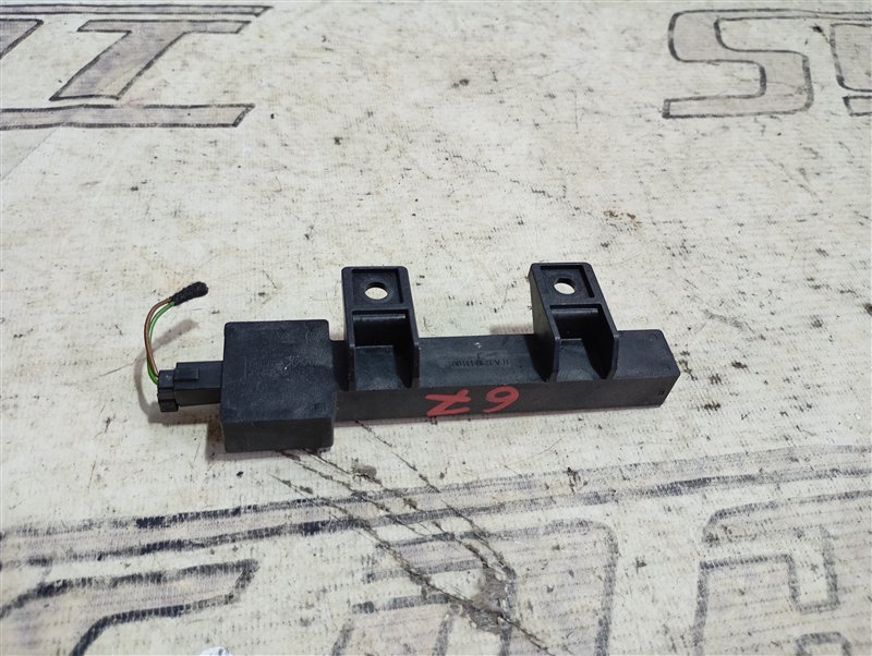 Антенна бесключевого доступа Audi Q7 2010 4L