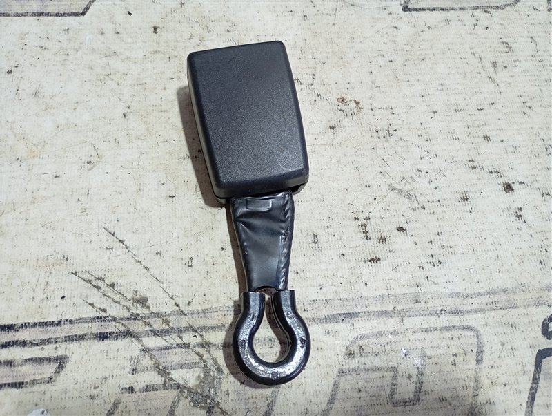 Замок ремня безопасности Audi Q5 2013 8R