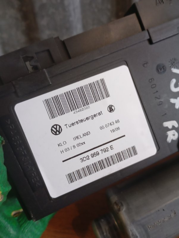 Мотор стеклоподъемника Volkswagen Touareg 2006 GP