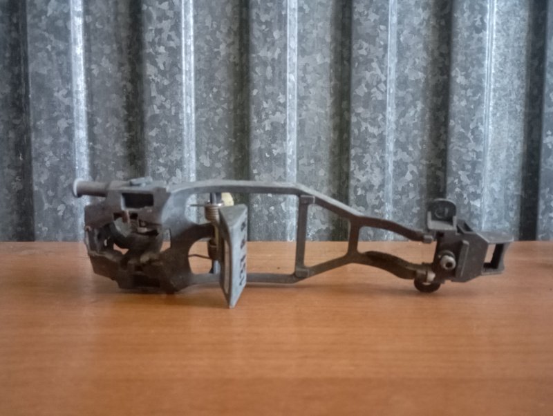 Кронштейн ручки двери Volkswagen Touareg 2006 GP