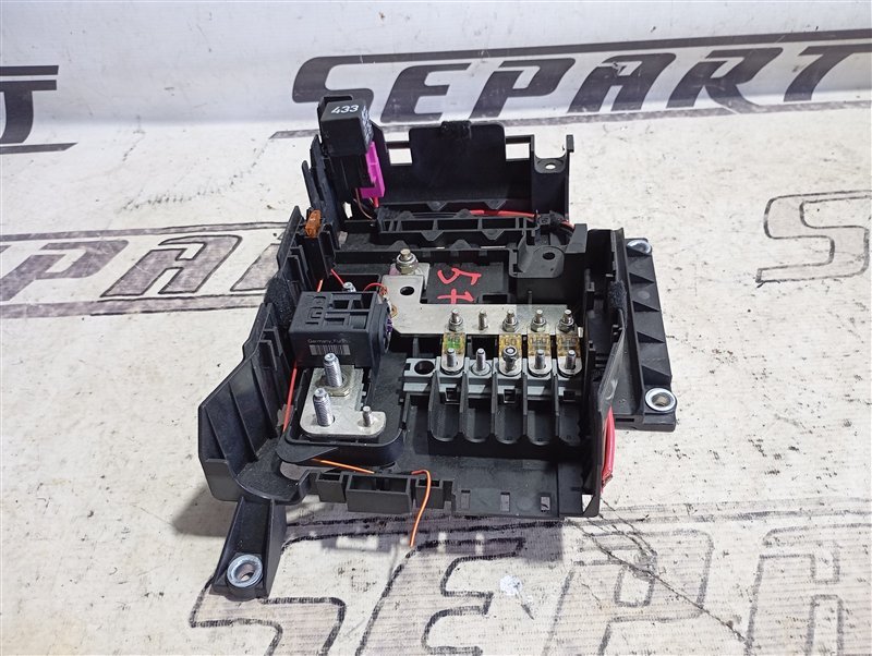 Блок предохранителей Volkswagen Touareg 2008 GP