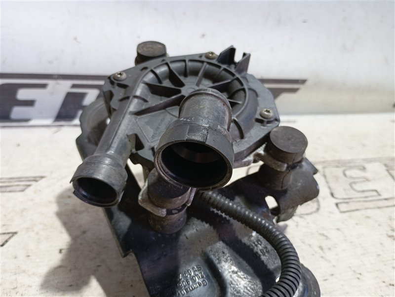 Насос вторичного воздуха Audi Q7 2010 4L