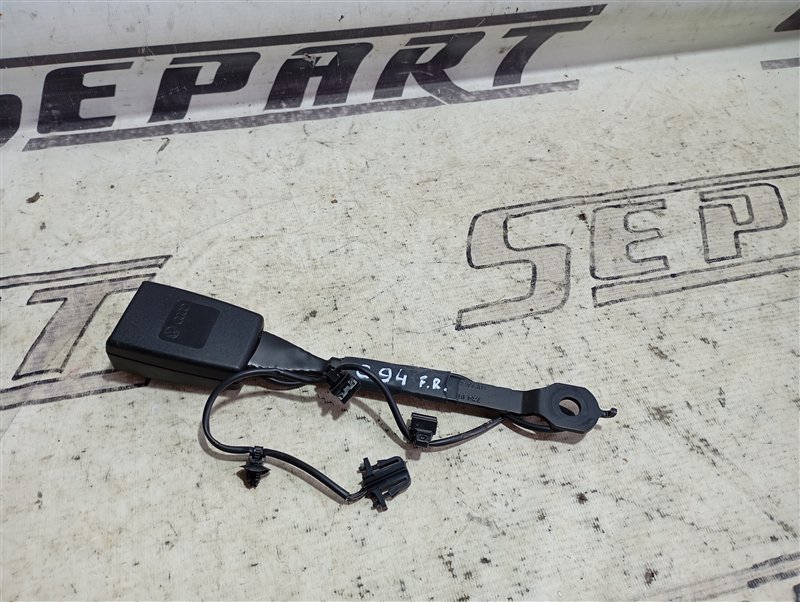 Замок ремня безопасности Audi Q5 2013 8R