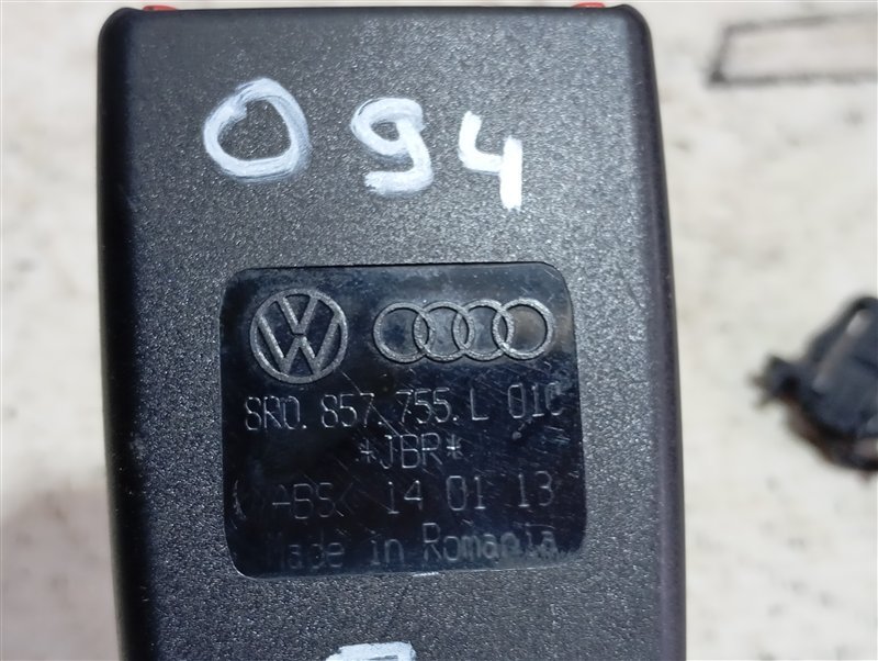 Замок ремня безопасности Audi Q5 2013 8R