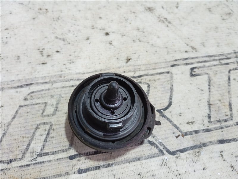 Крышка топливного бака Audi Q7 2010 4L