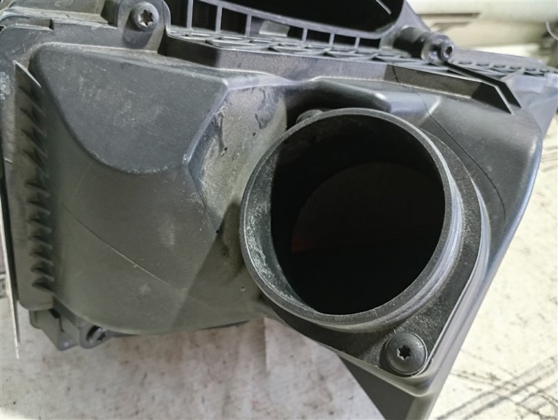 Корпус фильтра воздушного Audi Q5 2013 8R