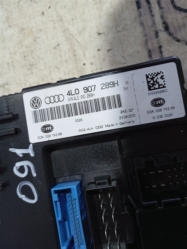Блок комфорта Audi Q7 2010 4L