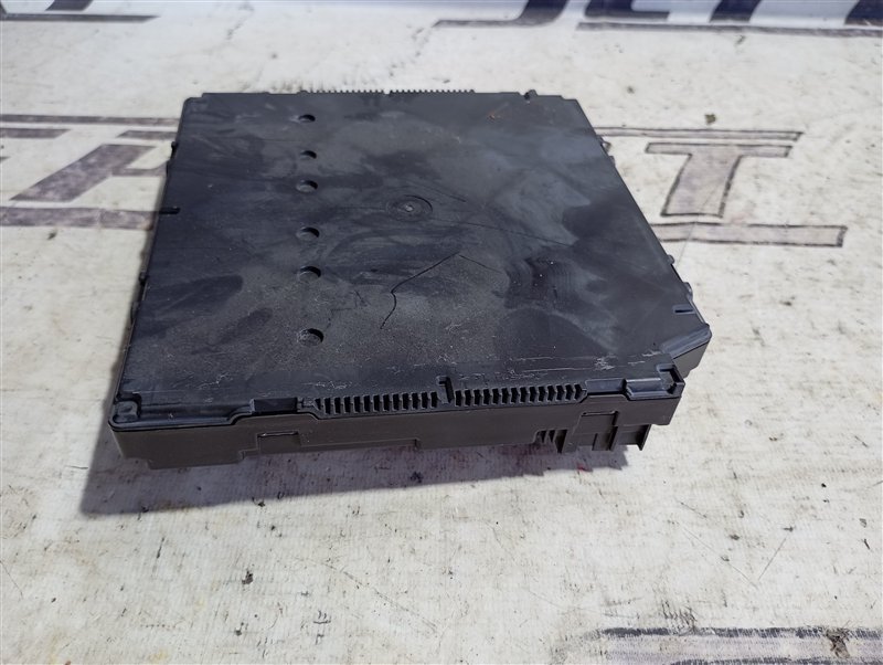 Блок BCM Volkswagen Touran 2011 1T