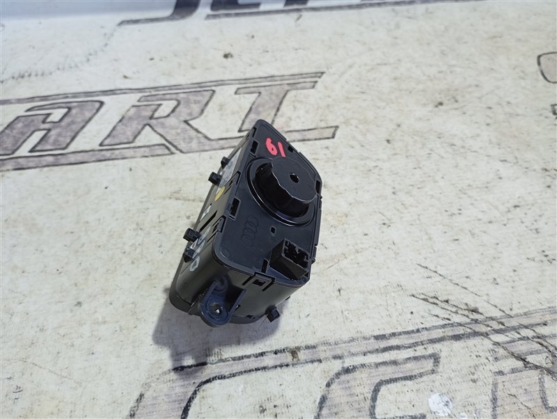 Переключатель света фар Audi A4 2016 B9