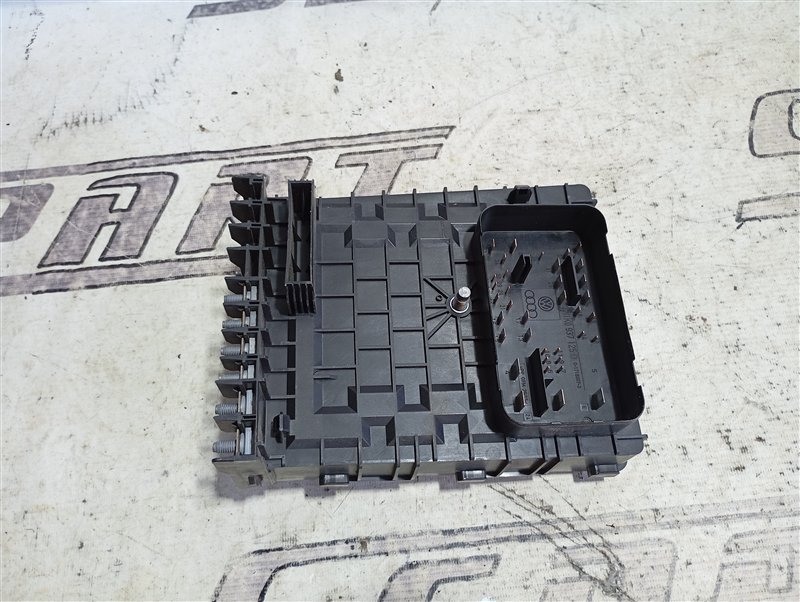 Блок предохранителей Audi A3 2009 8P