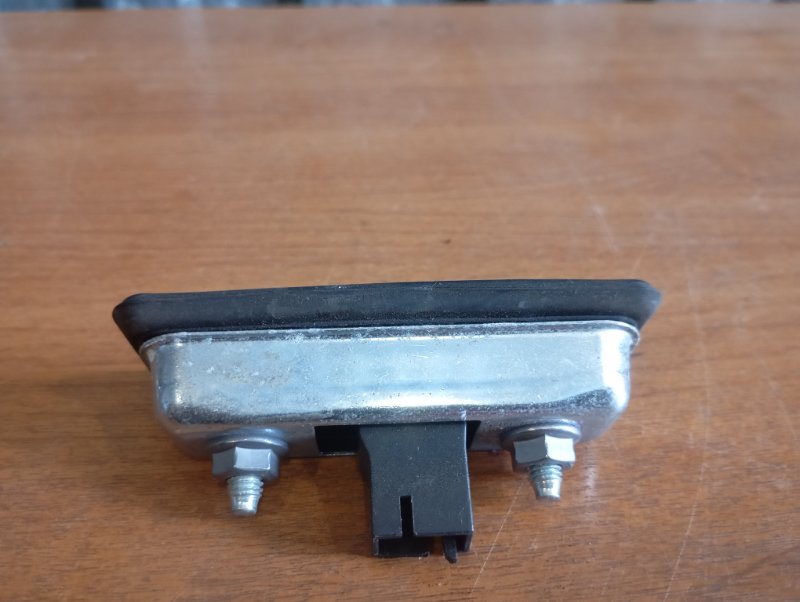 Ручка открывания багажника Skoda YETI 2011 5L