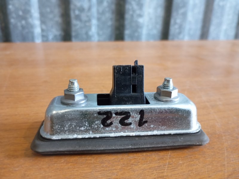 Ручка открывания багажника Skoda YETI 2011 5L