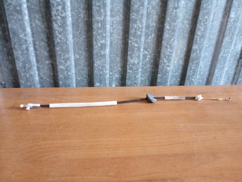 Трос открывания двери Volkswagen Touareg 2006 GP