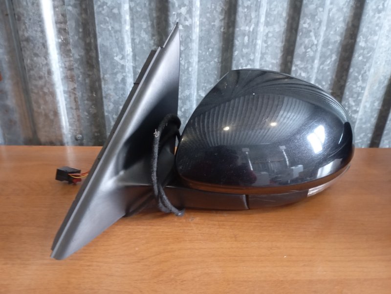 Зеркало боковое Skoda YETI 2011 5L