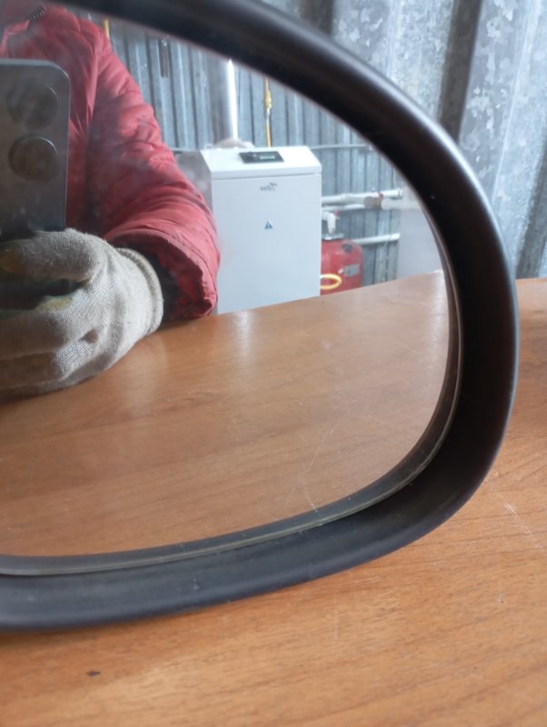 Зеркало боковое Skoda YETI 2011 5L