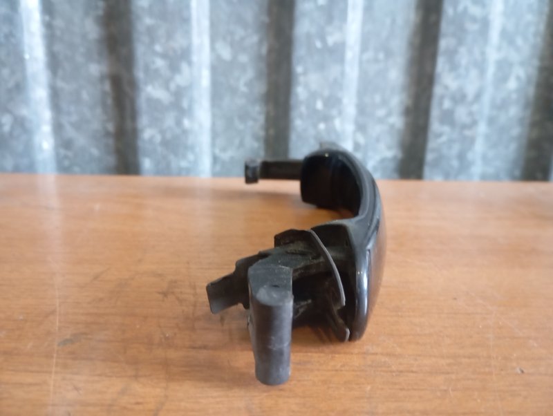 Ручка двери Skoda YETI 2011 5L