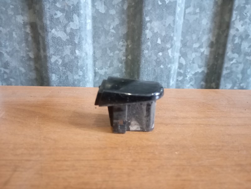 Заглушка ручки двери Skoda YETI 2011 5L