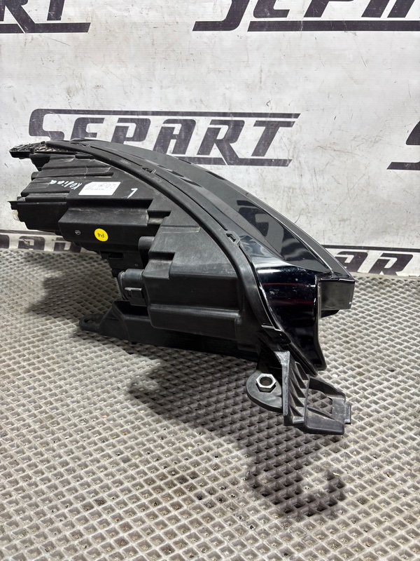 Фары Skoda Kodiaq 2021 NS7