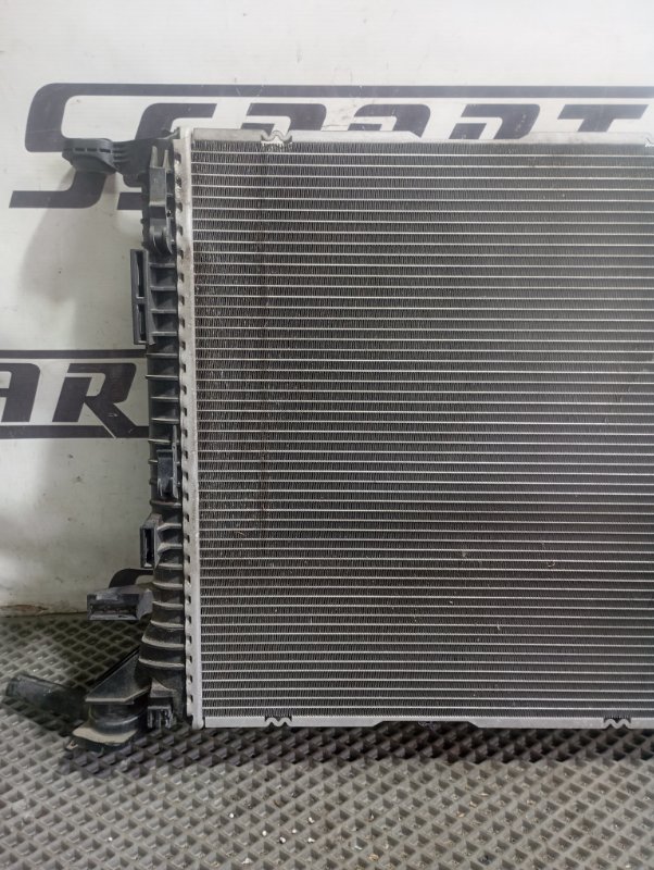 Радиатор основной Audi A6 2012 C7