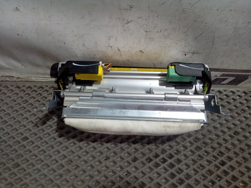 Подушка безопасности пассажира Volkswagen Touareg 2006 GP