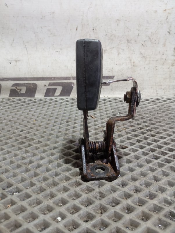 Замок ремня безопасности Volkswagen Touareg 2006 GP