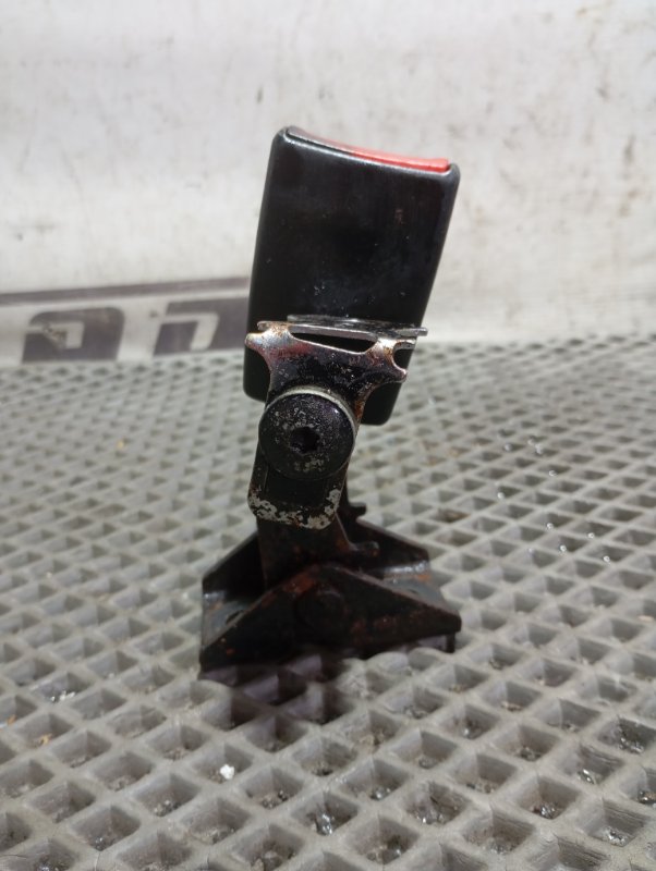 Замок ремня безопасности Volkswagen Touareg 2006 GP