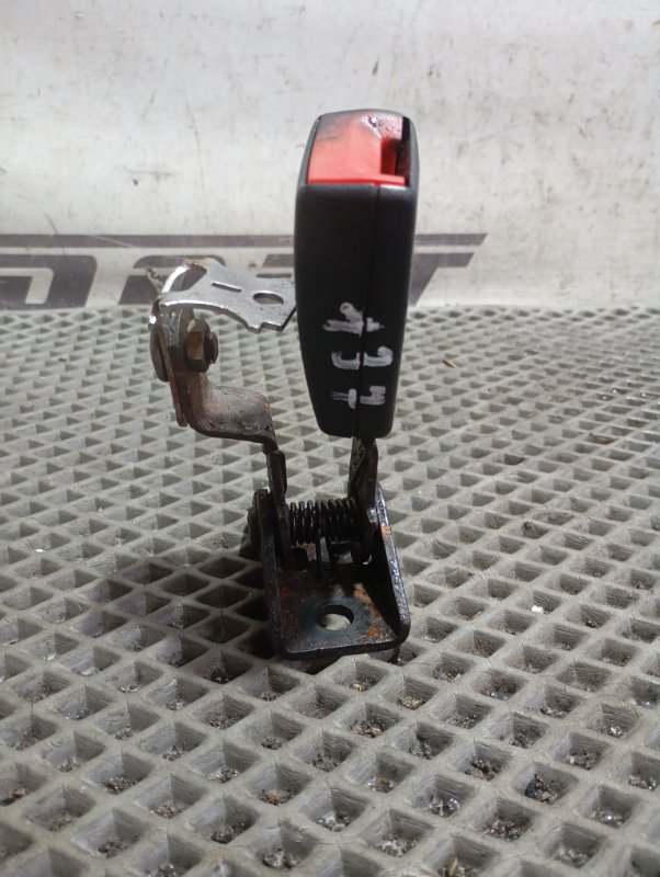 Замок ремня безопасности Volkswagen Touareg 2006 GP