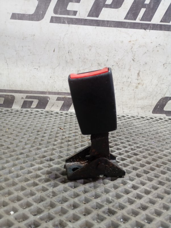 Замок ремня безопасности Volkswagen Touareg 2006 GP