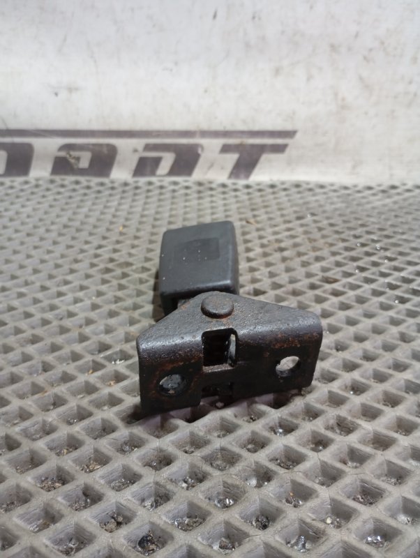 Замок ремня безопасности Volkswagen Touareg 2006 GP