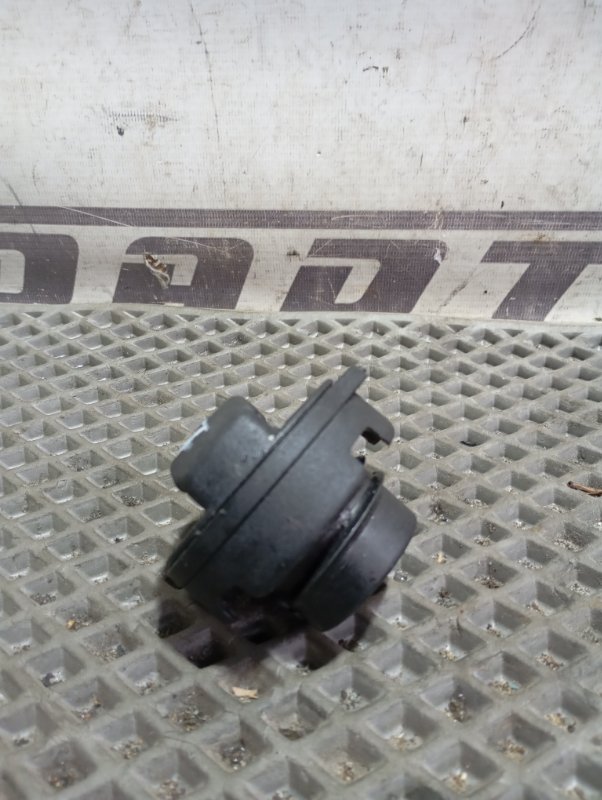 Крышка топливного бака Volkswagen Touareg 2006 GP