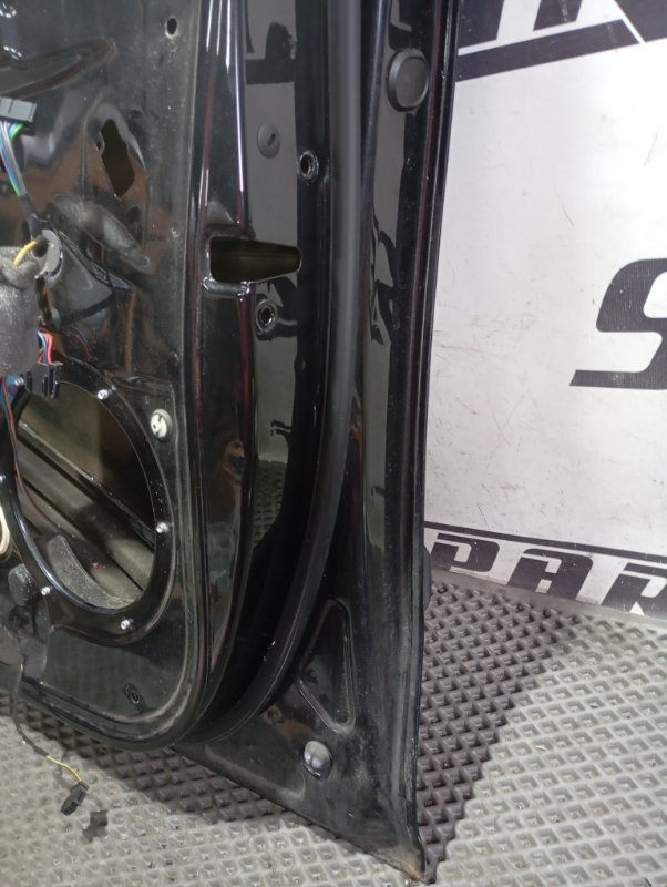 Дверь Skoda YETI 2011 5L