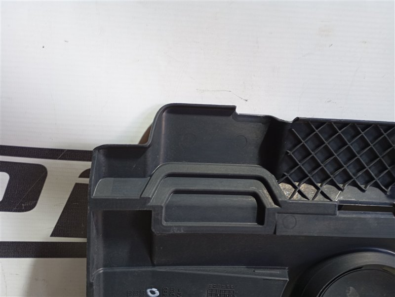 Крышка двигателя декоративная Volkswagen Touran 2011 1T